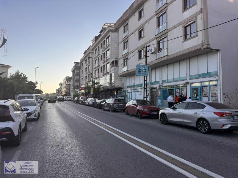 Çekmeköy Mimar Sinanda Ana Cadde Üzeri Stoklu Devren Nalbur - 23