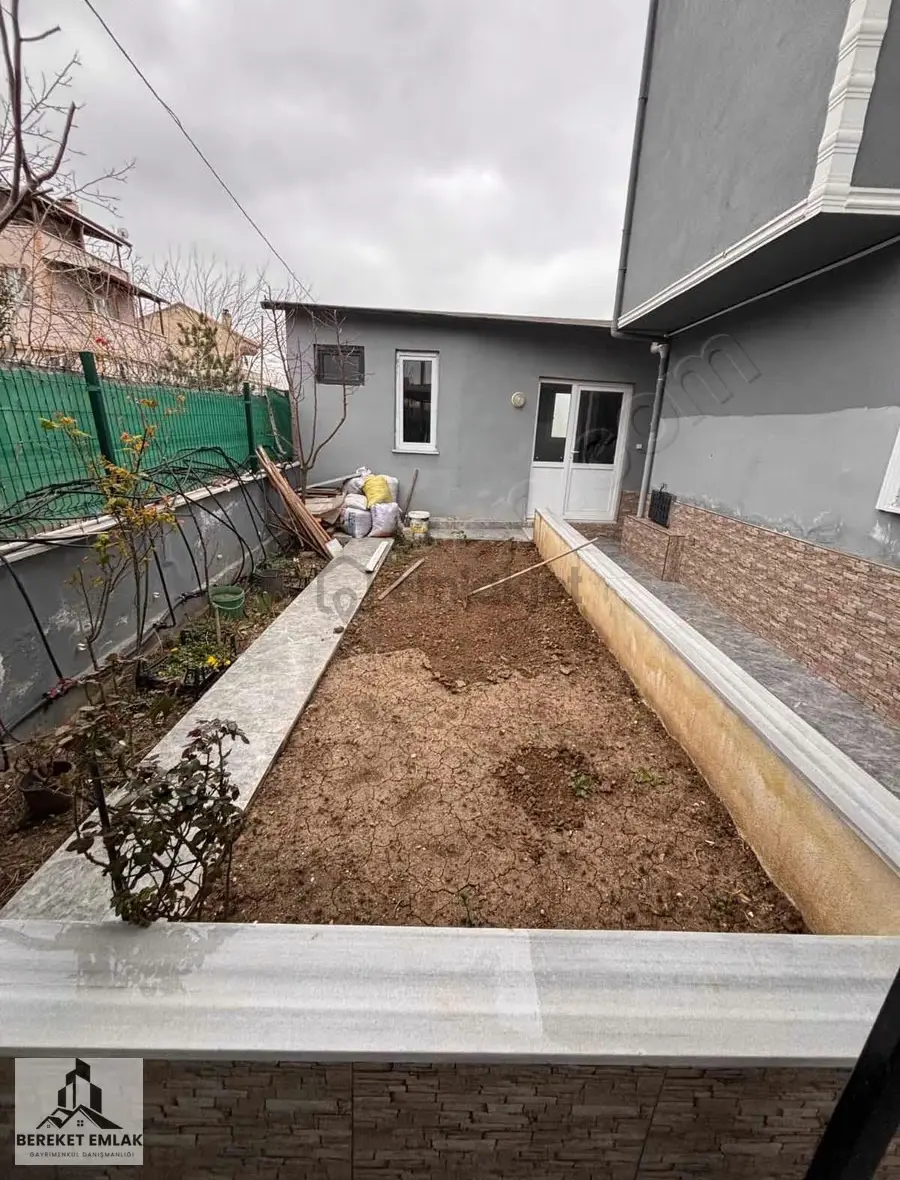 Bereket Emlaktan Köşe Başı Müstakil Villa - 30