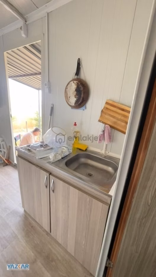 Silivri Balabanda 480m2 Müstakil Tapulu 1+1 - 6