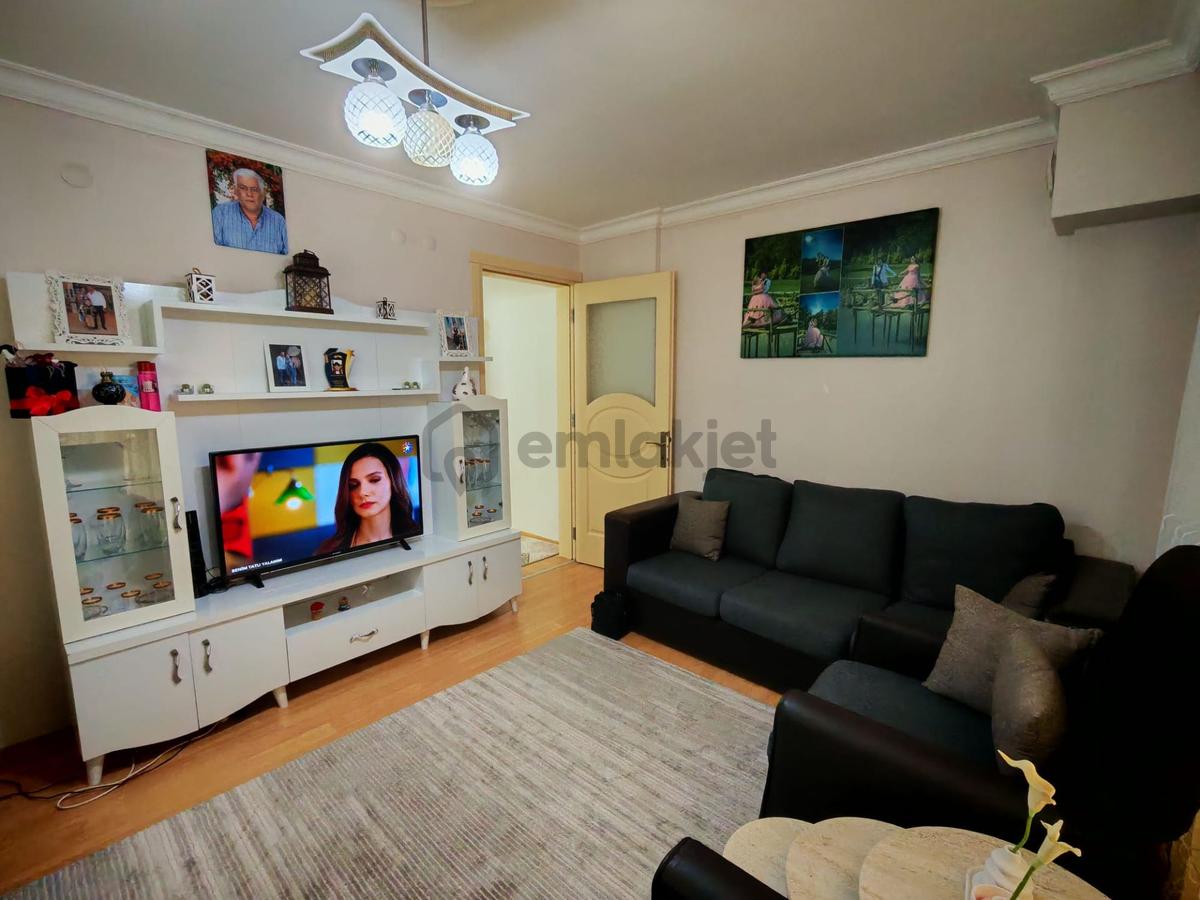 Kasımpaşa'da Satılık 2+1 Daire, 90m², Belediye Yanı - 3