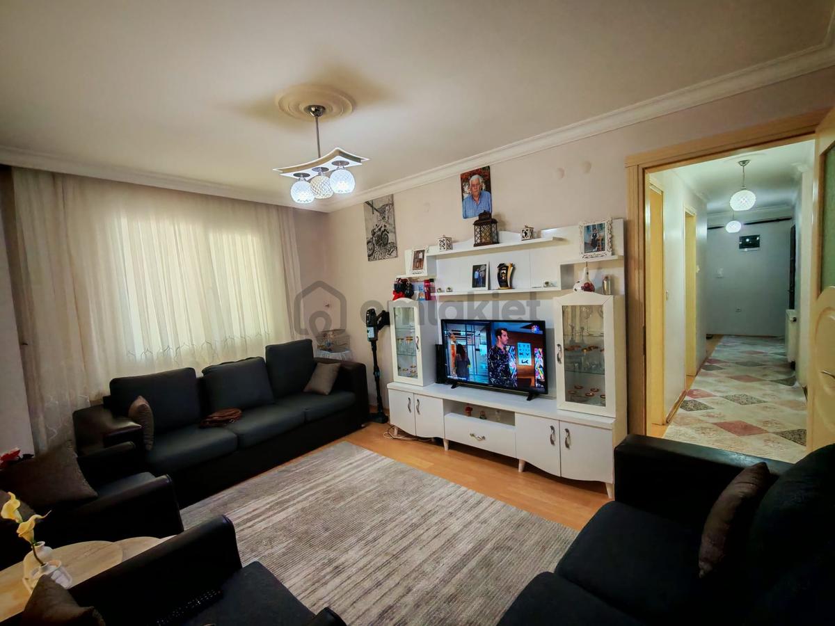 Kasımpaşa'da Satılık 2+1 Daire, 90m², Belediye Yanı