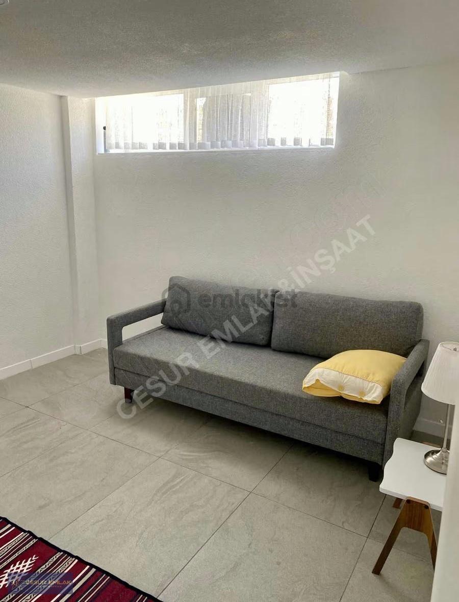 Gülkent Sitesinde Denize 500m Havuzlu Villa - 28