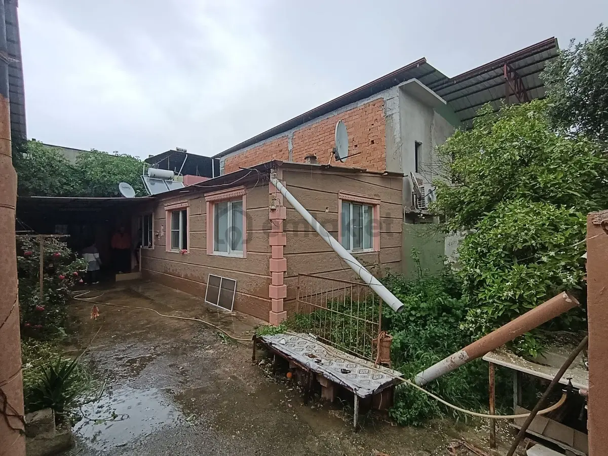 Nazilli Çapahasan Mah.'de Müstakil Ev | 2+1 | 178 M²