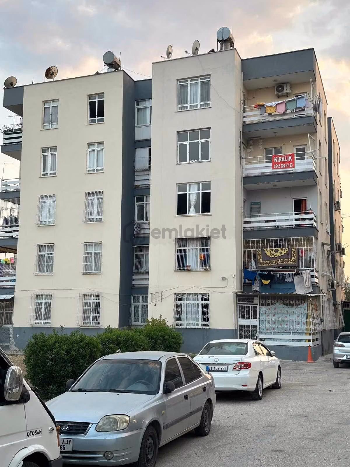 Yeşiloba Sabancı Sitesinde 2+1 Kapalı Mutfak Satılık Daire - 23