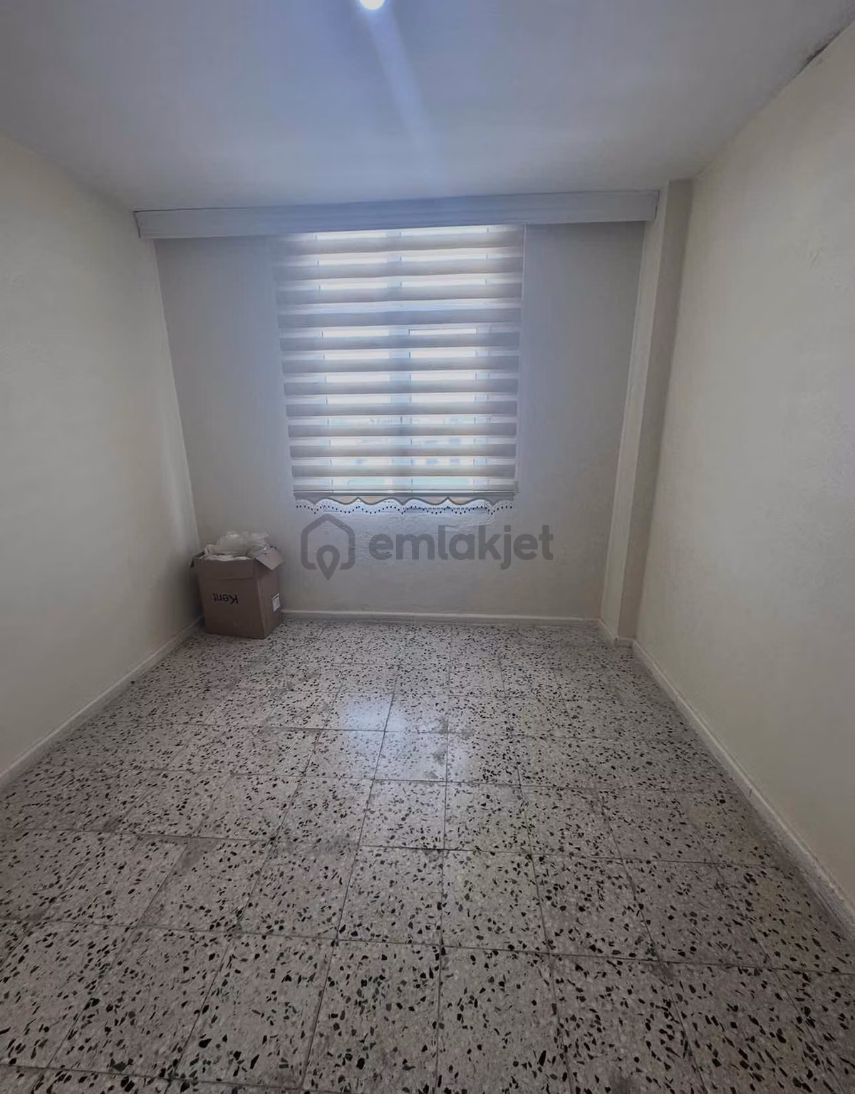 Yeşiloba Sabancı Sitesinde 2+1 Kapalı Mutfak Satılık Daire - 15