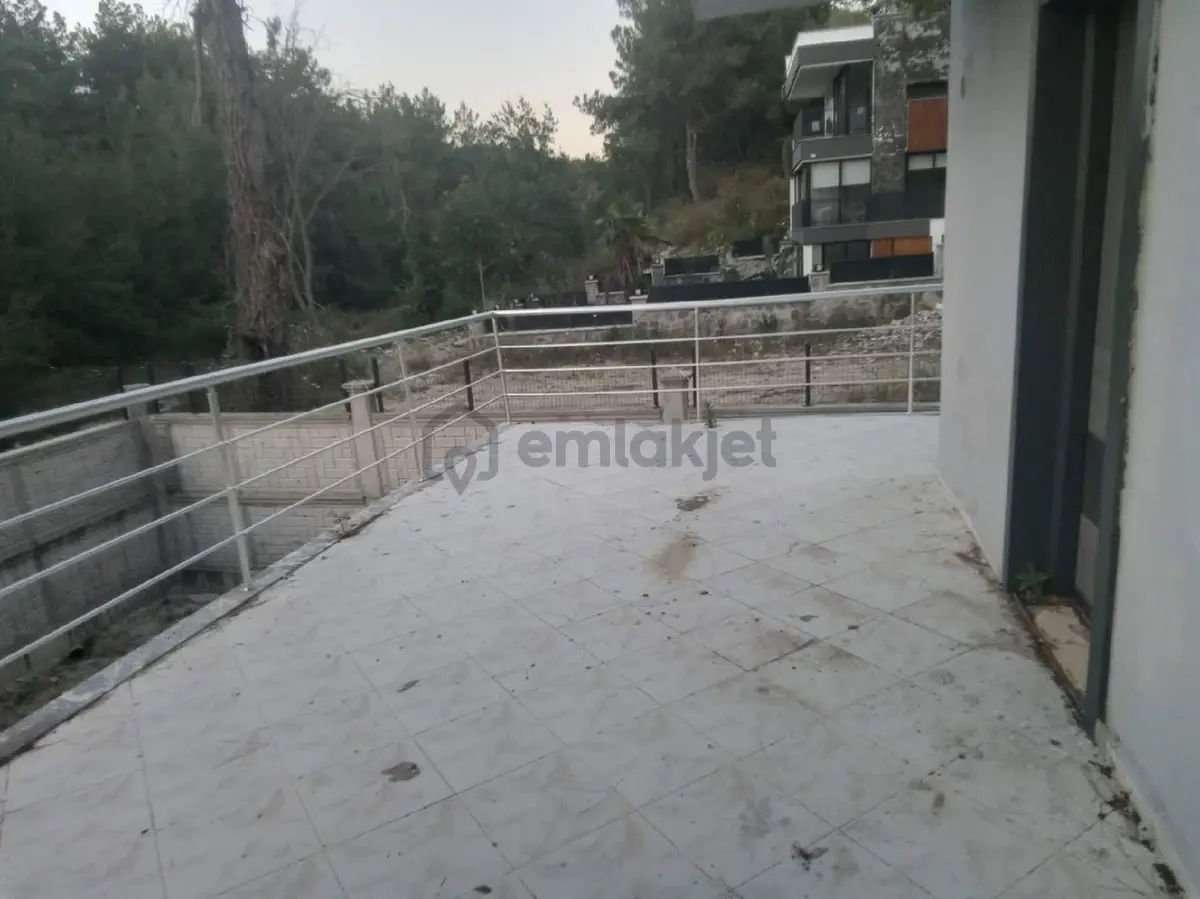 Soğucak'ta Müstakil Ev Ve Arsası - 10
