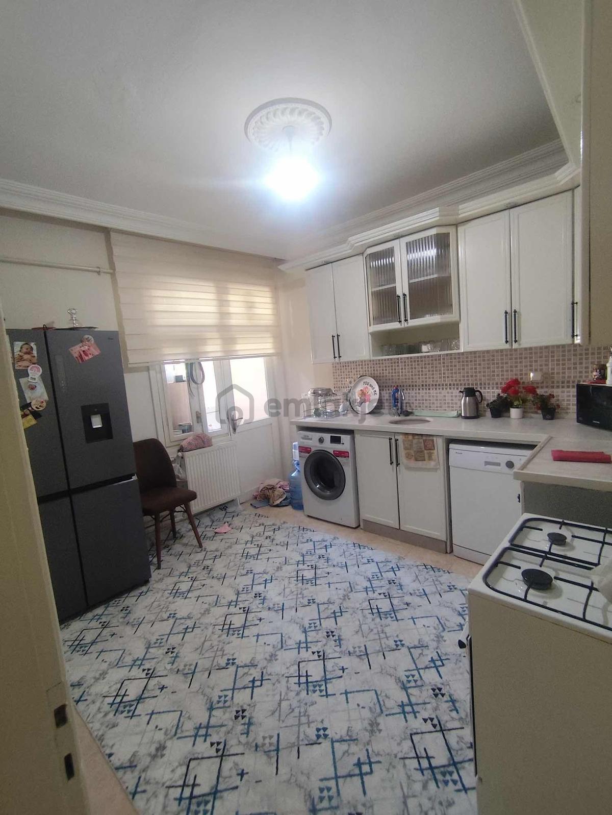 Sahibiata Mah 3+1 Ara Kat Daire Satılık - 2