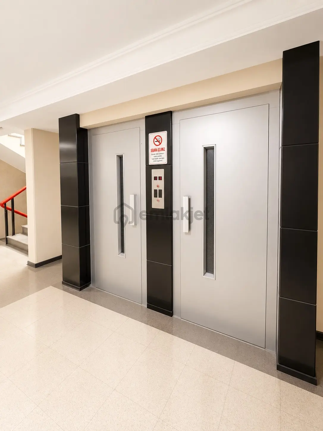 Konak Satılık Ofis Gazi Bulvarı - 9