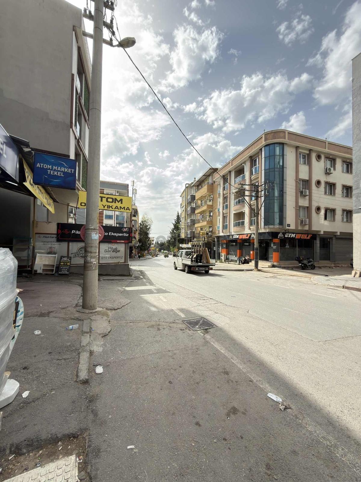 Buca Ana Cadde Üzeri Devirlik Tekel Bayii - 37