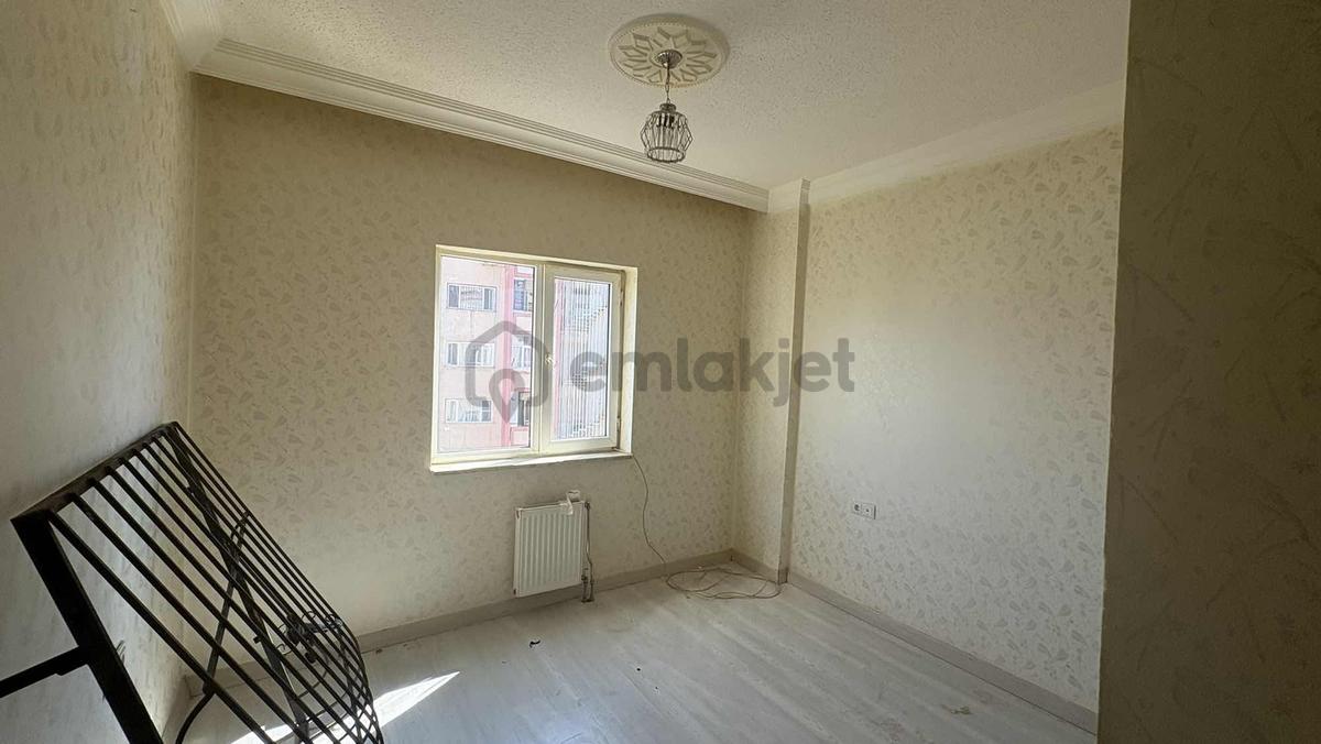 Beykent'te Kiralık 2+1 Daire - 16
