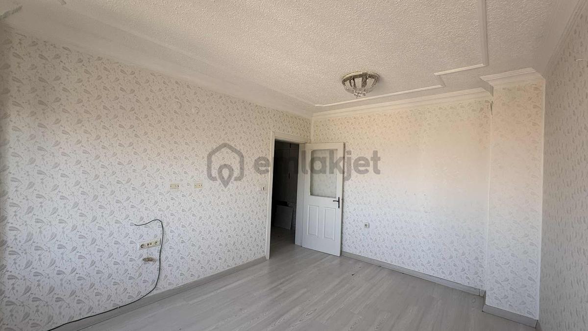 Beykent'te Kiralık 2+1 Daire - 8