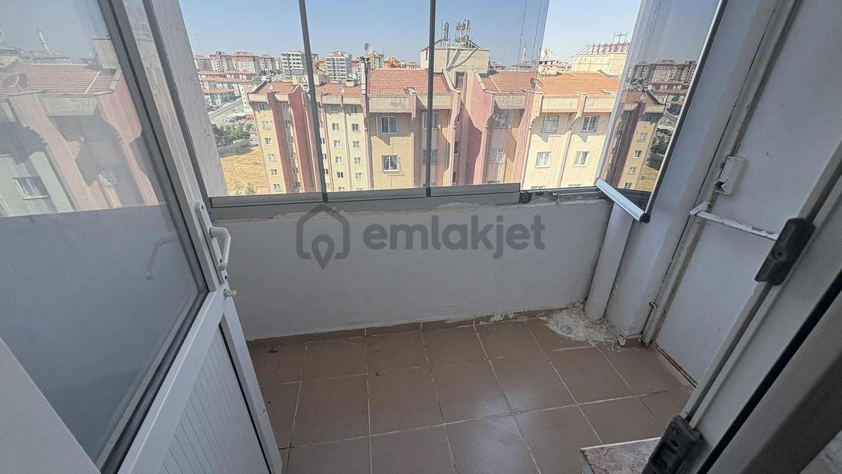 Beykent'te Kiralık 2+1 Daire - 14