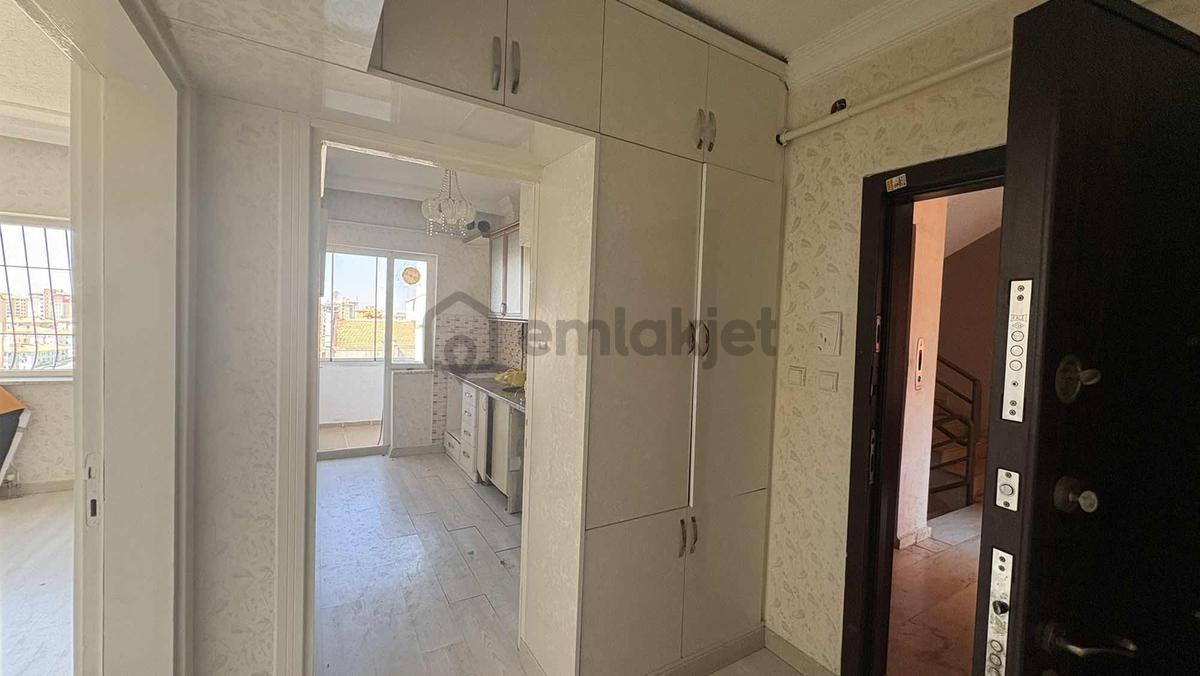 Beykent'te Kiralık 2+1 Daire - 12