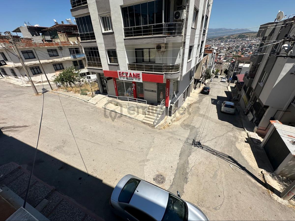 Karabağlar Peker Mah. 3+1 Aydınlık Satılık Daire - 41