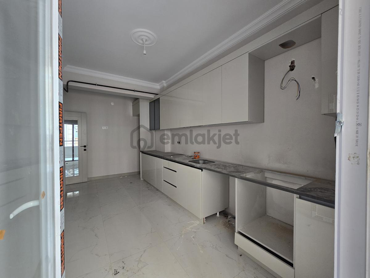 Çiftlikönü Mh. Ara Kat 2+1 Satılık Daire - 12