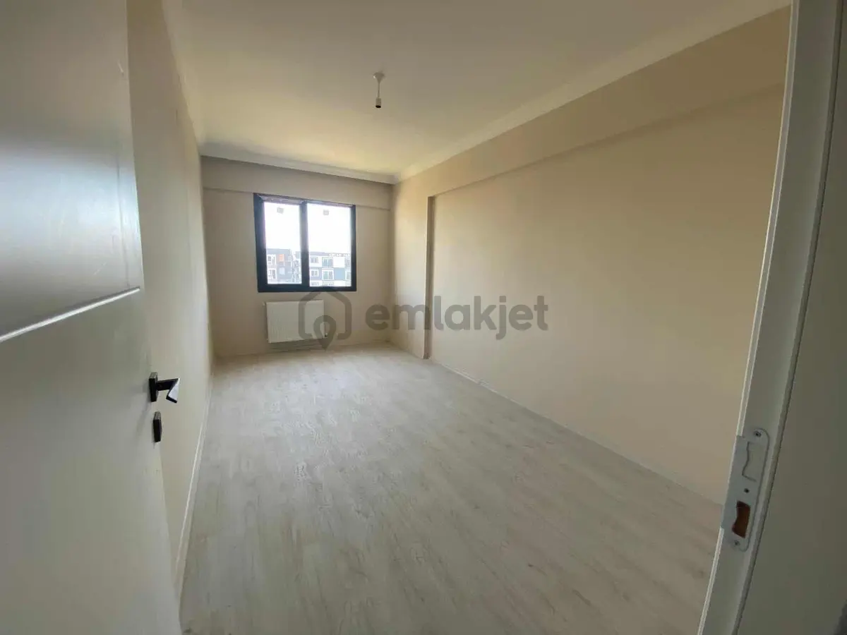 Seyrek Teraslı Kiralık 3+1 Dubleks Daire - 22
