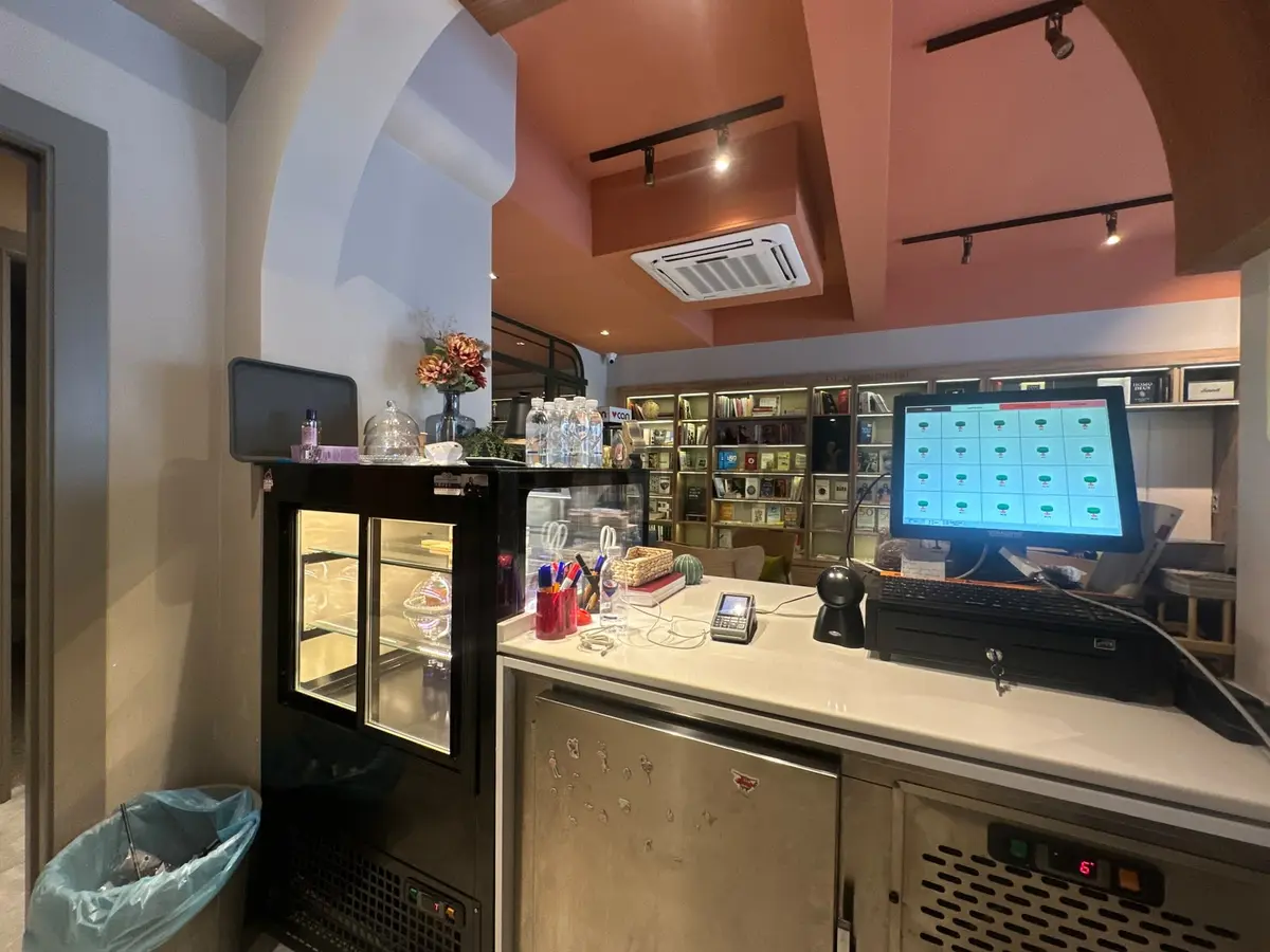 Karşıyaka Yalı Mahallesi'nde Devren Kiralık Premium Kafe - 20