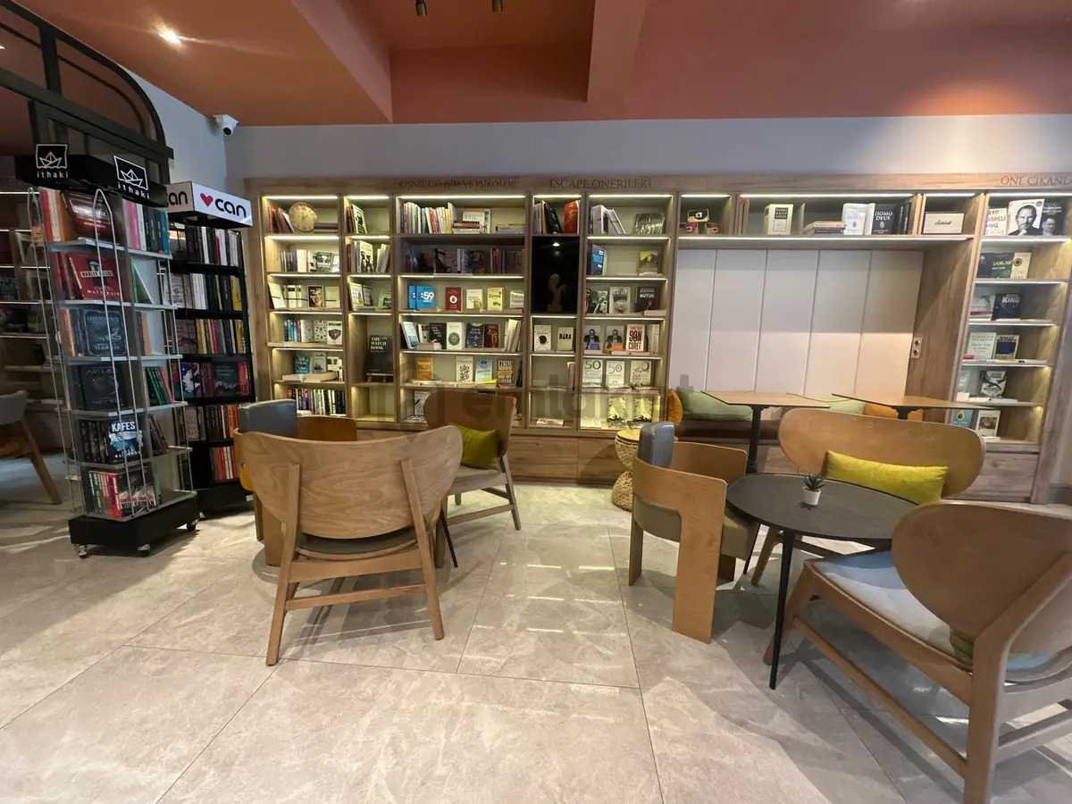 Karşıyaka Yalı Mahallesi'nde Devren Kiralık Premium Kafe - 6