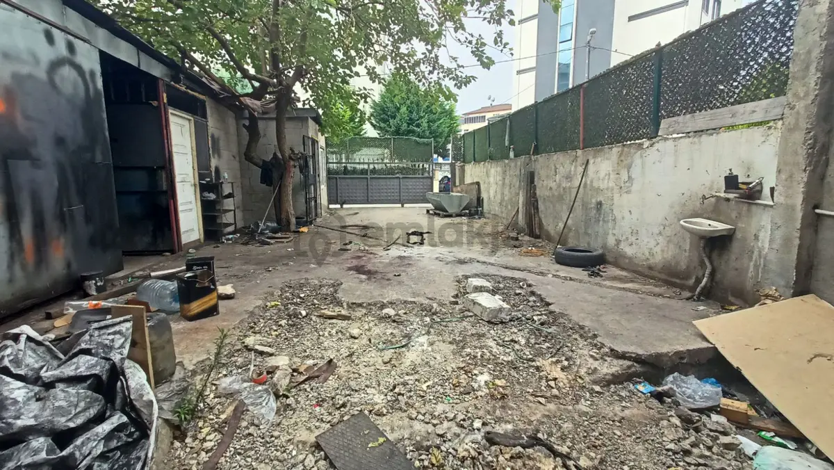 Şifada 400 M2 Depolamaya Ve Üretime Uygun - 9