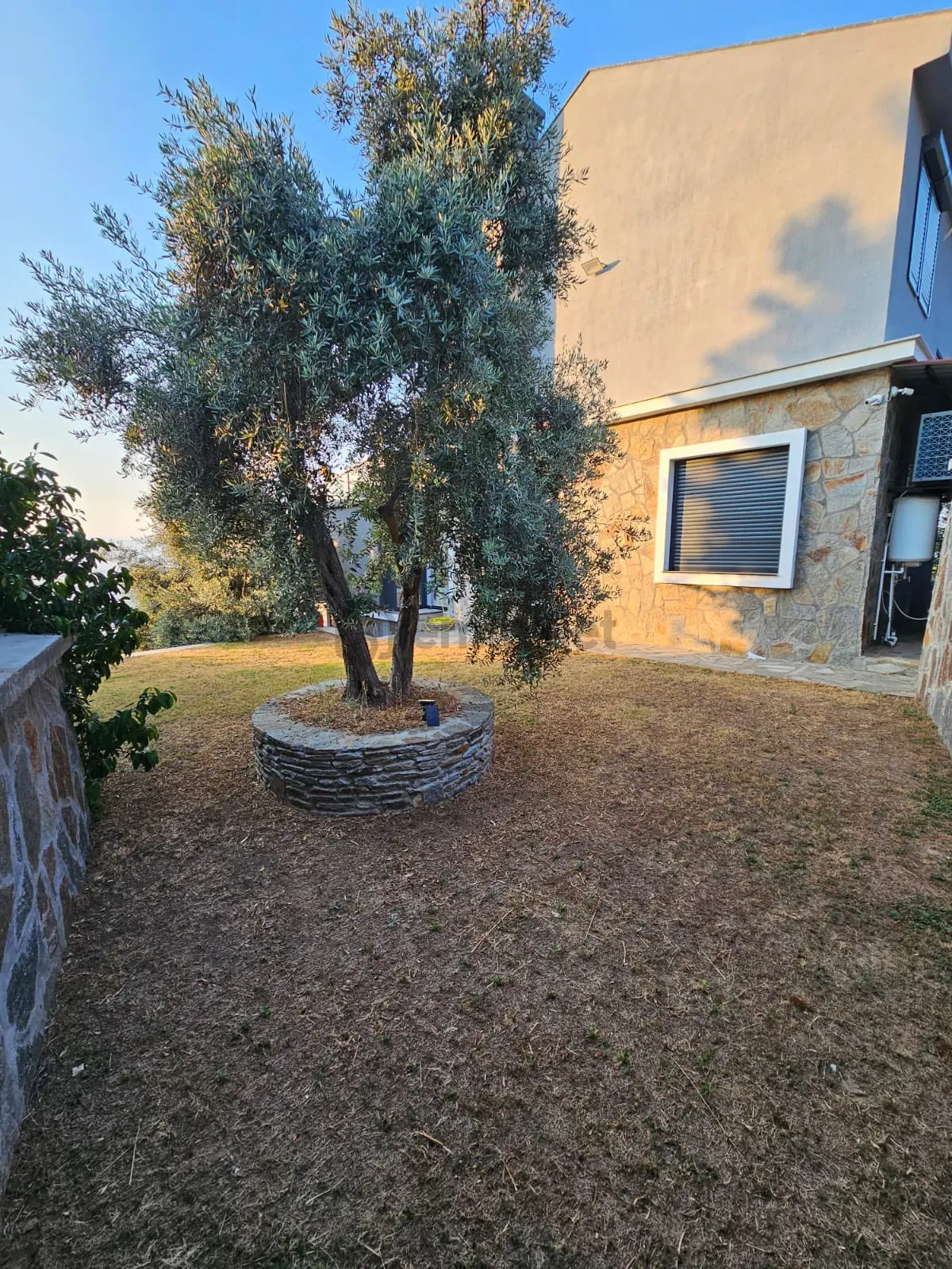 Tire Kaplan'da Manzaralı, Ultra Lüks Eşyalı Villa - 24