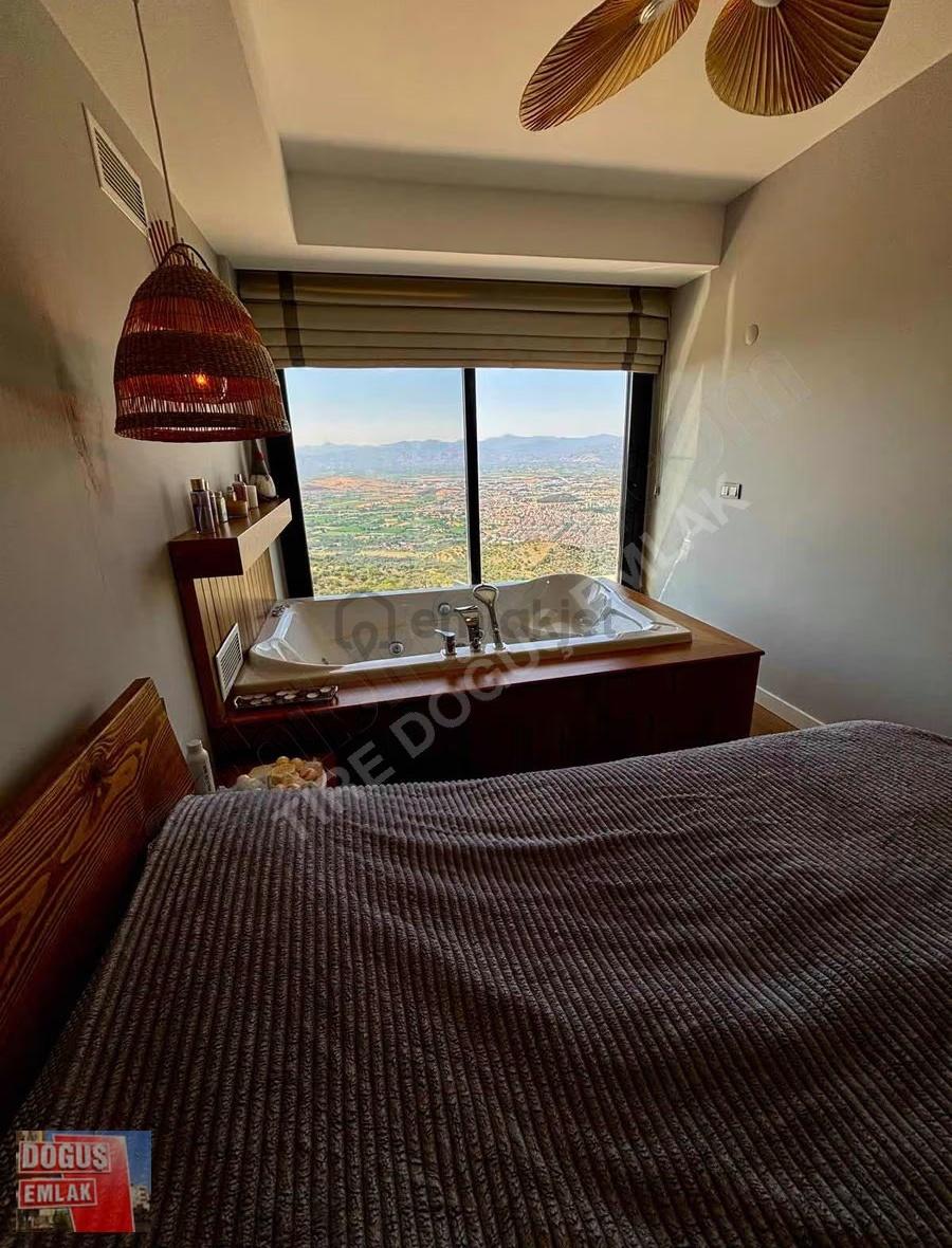 Tire Kaplan'da Manzaralı, Ultra Lüks Eşyalı Villa - 7