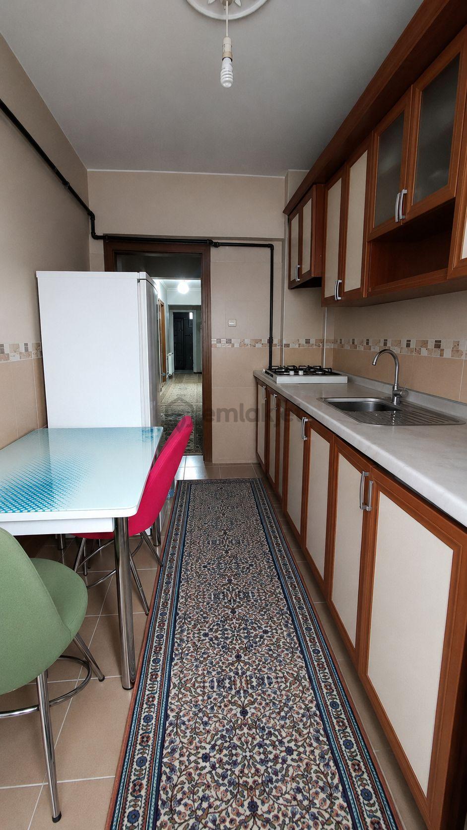 Sincanda Cadde Üzeri Satılık Ev - 5