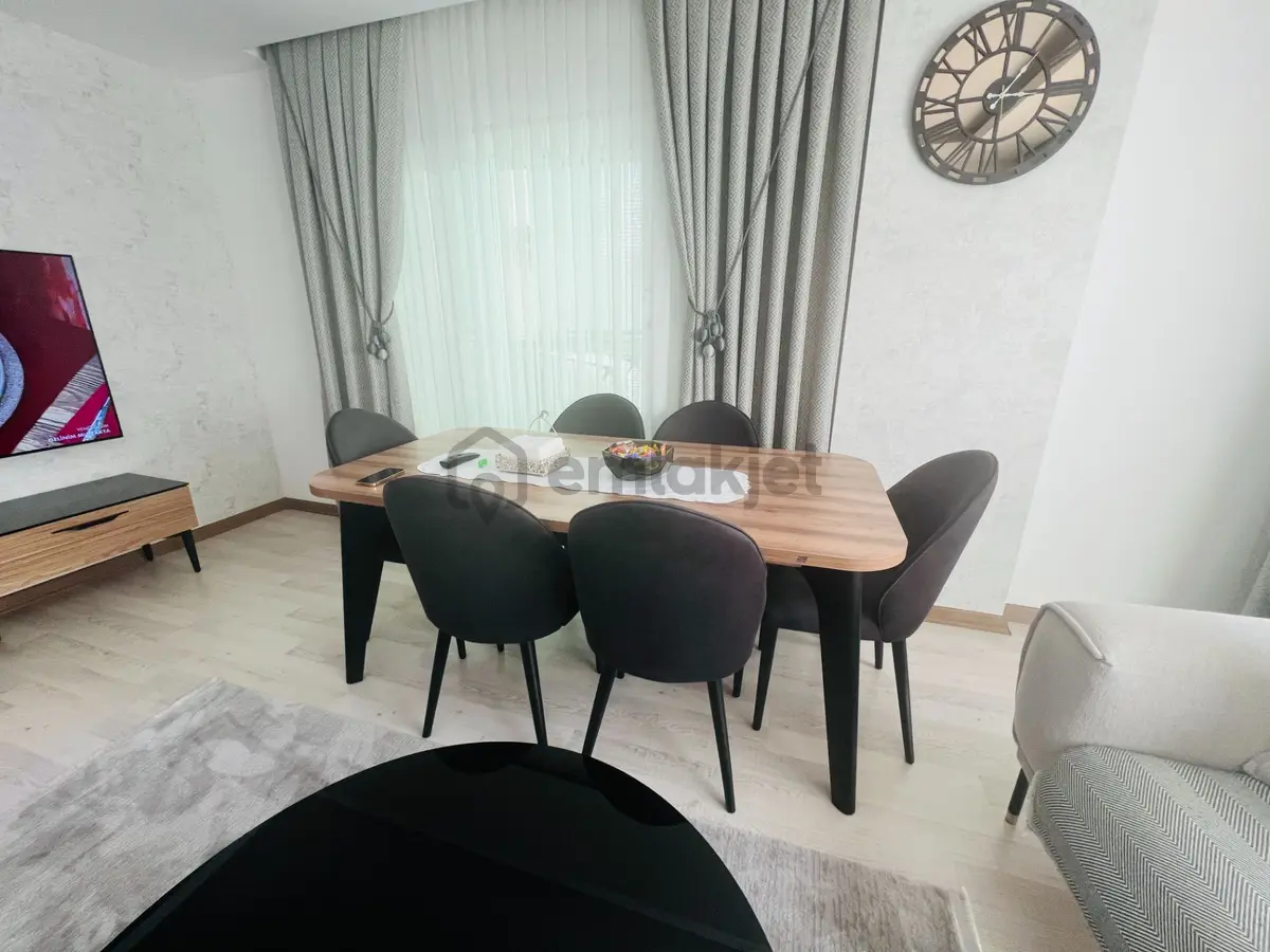 Merkezde Lüks Sitede Katta Çok Geniş Ebeveyn Banyolu 2+1 - 13