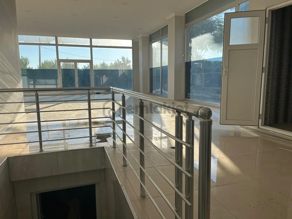 Yeniceabat 'ta Kiralık Ruhsatlı Bodrum Katlı Dükkan - 9
