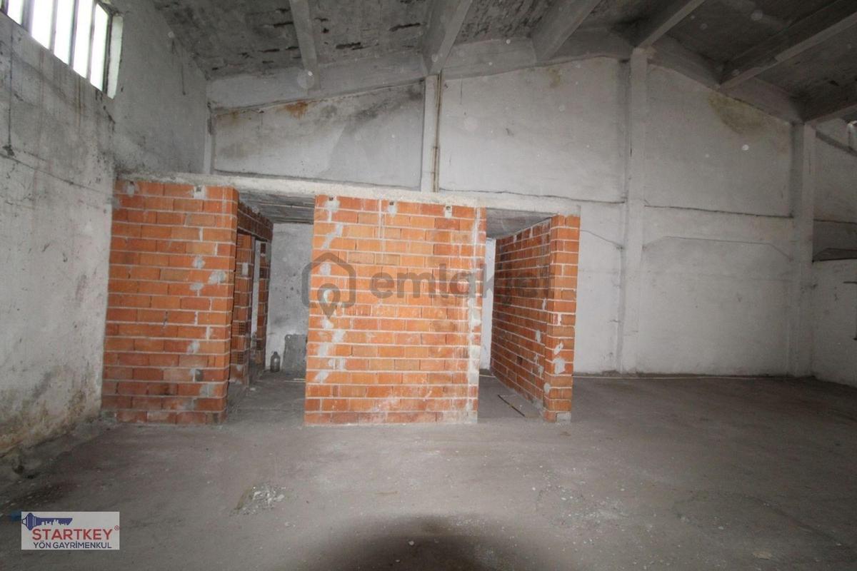 Startkey Yön Nkul'den Cadde Üstü Kiralık Dükkan - 10