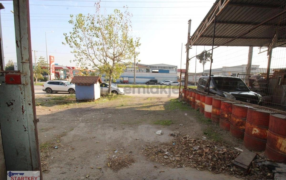 Startkey Yön G.menkul'den Cadde Üstü Kiralık Dükkan - 3