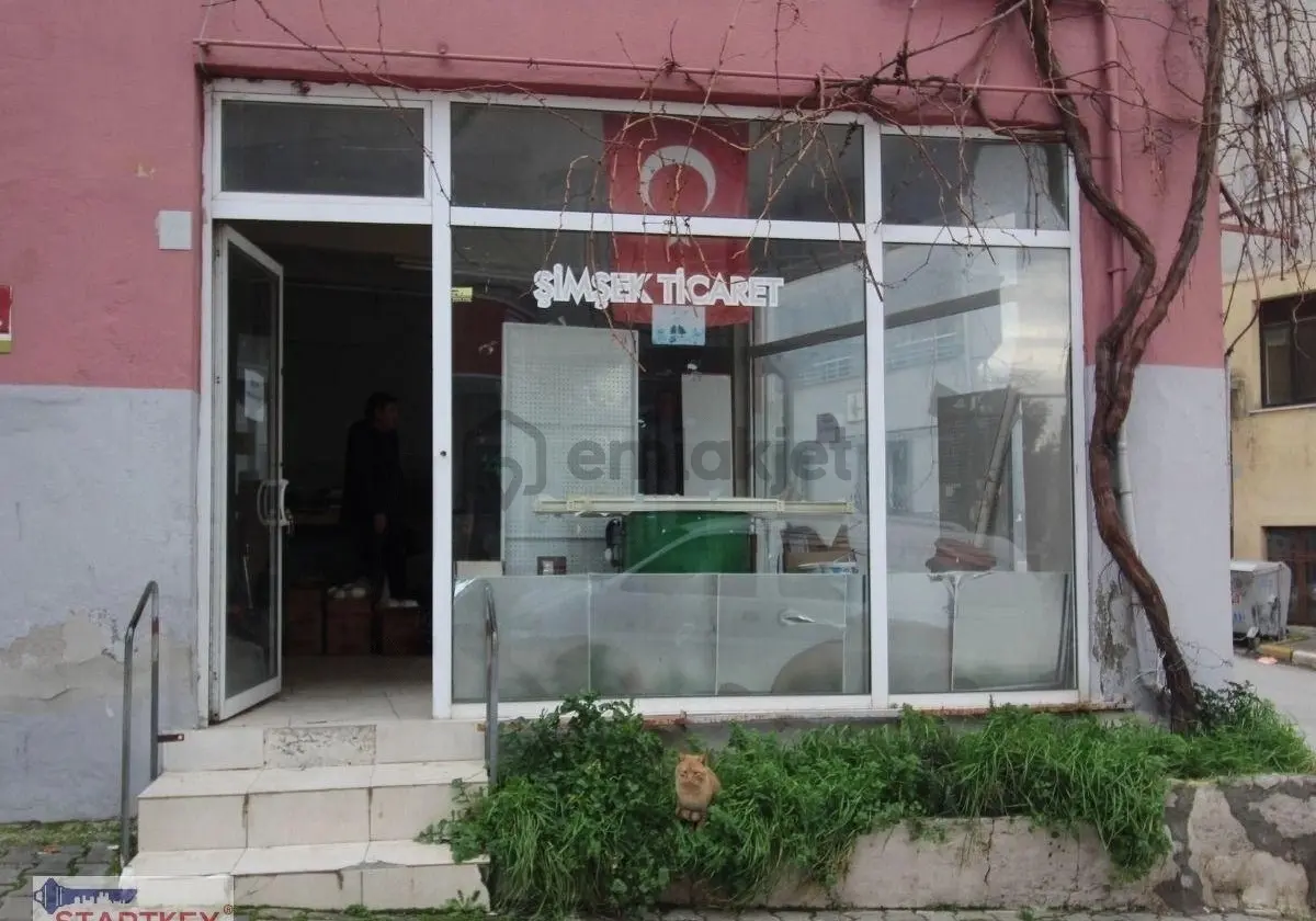 Sakarya'da Kiralık Dükkan - 33