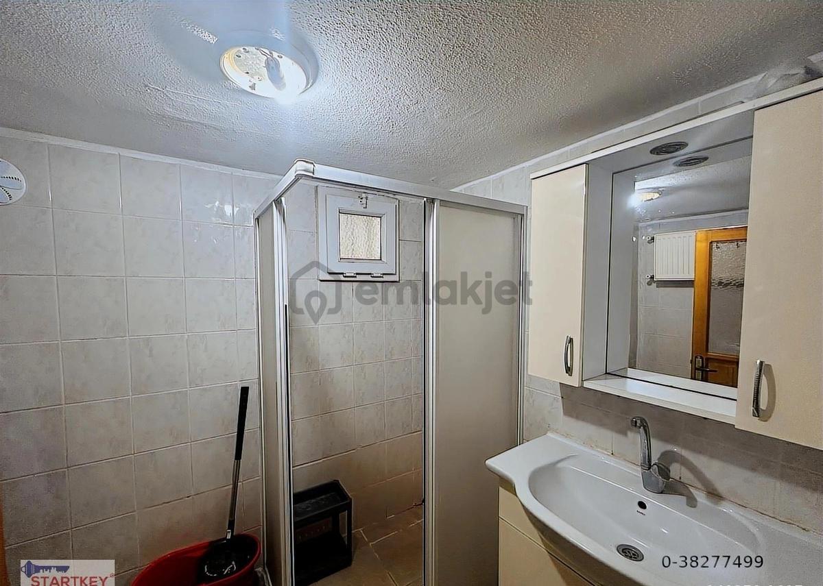 Kasaplar Mahallesinde Eşyalı Kiralık 3+1 Daire - 28
