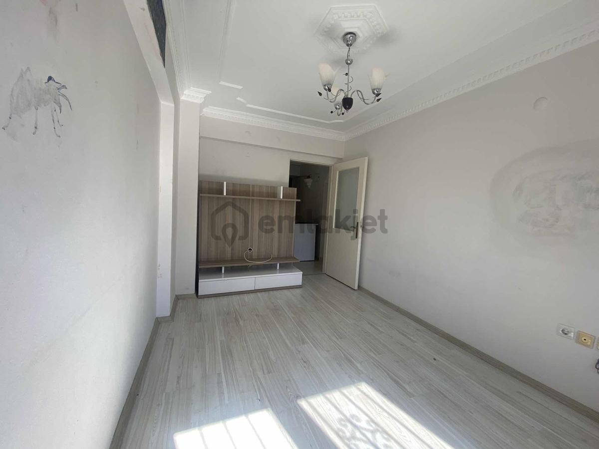 İzmir Çiğli Evka 5 De Satılık 3+1 Daire - 14