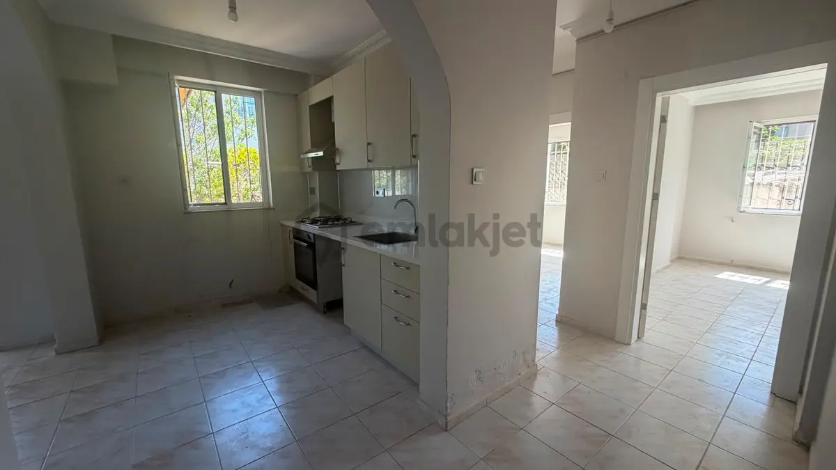 Camiavlu 2+1 Açık Mutfak Giriş Kat Yeni Tadilatlı Daire - 5