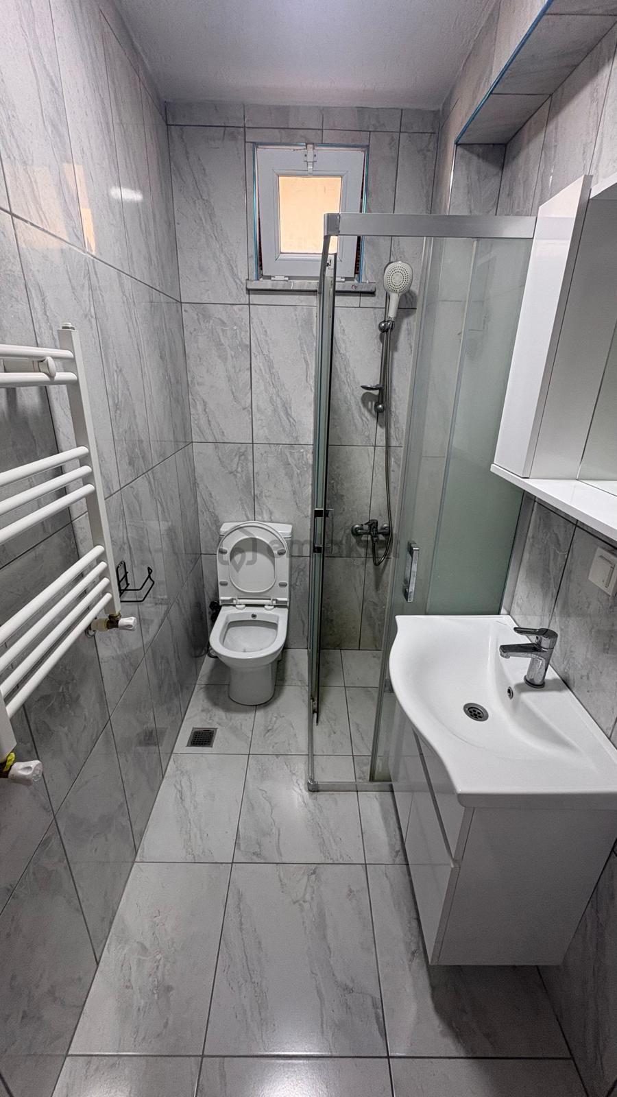 Metroya Yakın Düz Giriş 1+1 Kiralık - 11