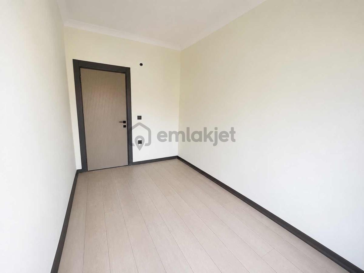 Onmax Burhaniye'de Satılık 2+1 Ebeveyn Banyolu Ara Kat Daire - 26