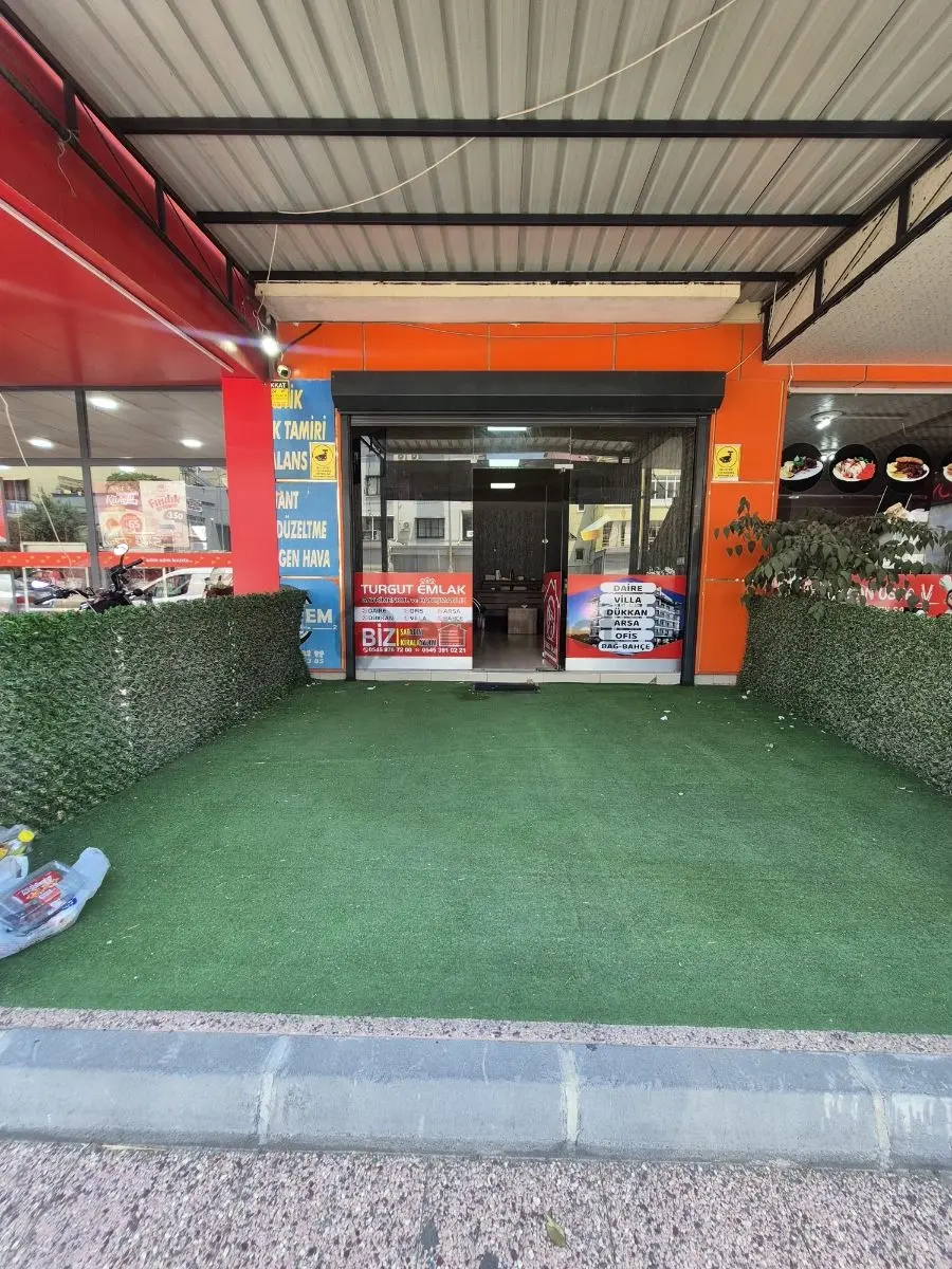 Yalınayak Ta Yol Üstü Dukkan Kiralık