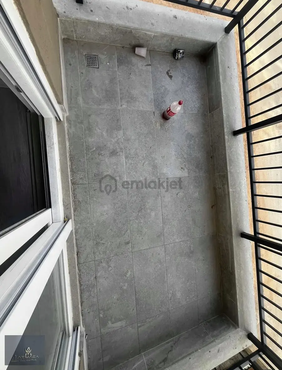 Kanal Mahallesi Tramvay A 1 Dk Mesafede - 2
