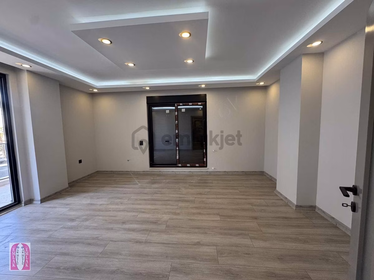 A K Mutludan Kuzeyyakada Sıfır 6+1 Dubleks Daire 2 Daire Konsept - 23