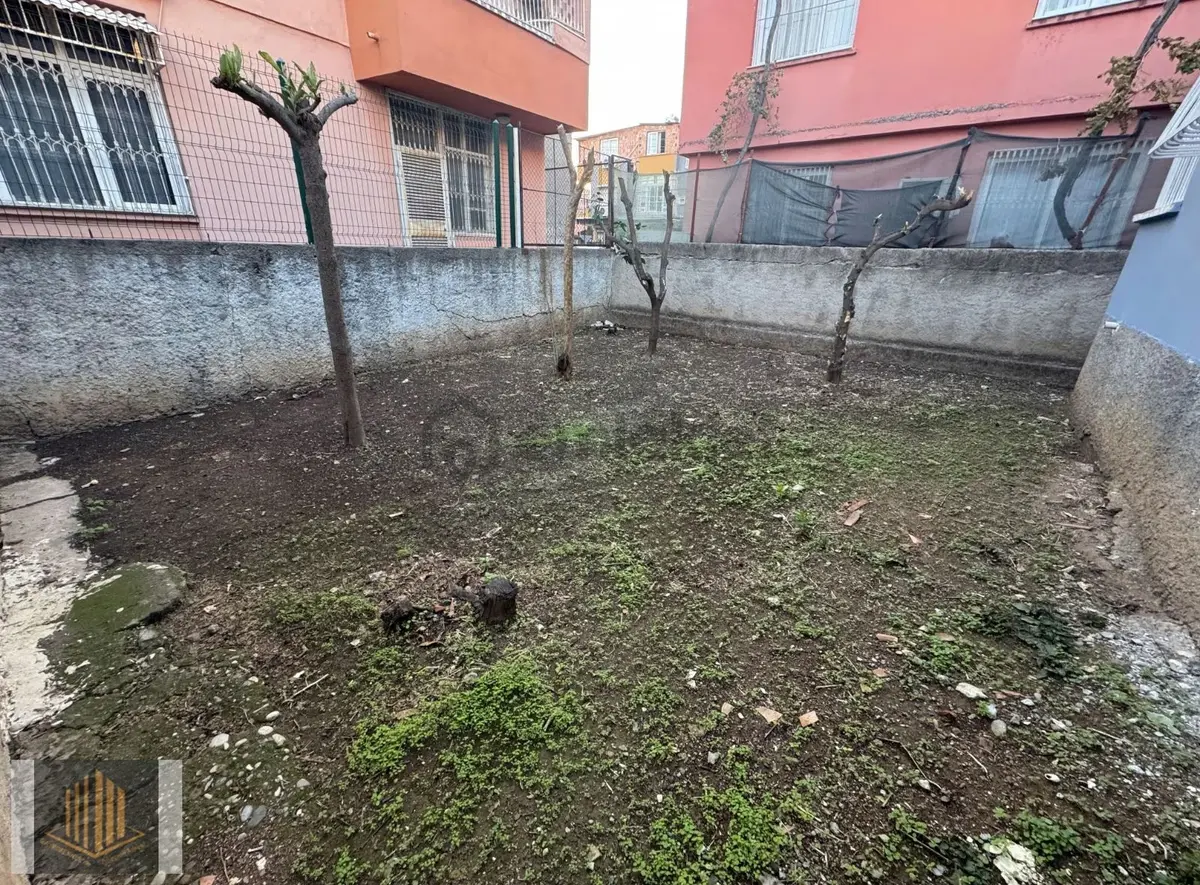 Sağlam'dan Barış Mahallesinde 4+1 Tek Katlı Kiralık Ev - 2