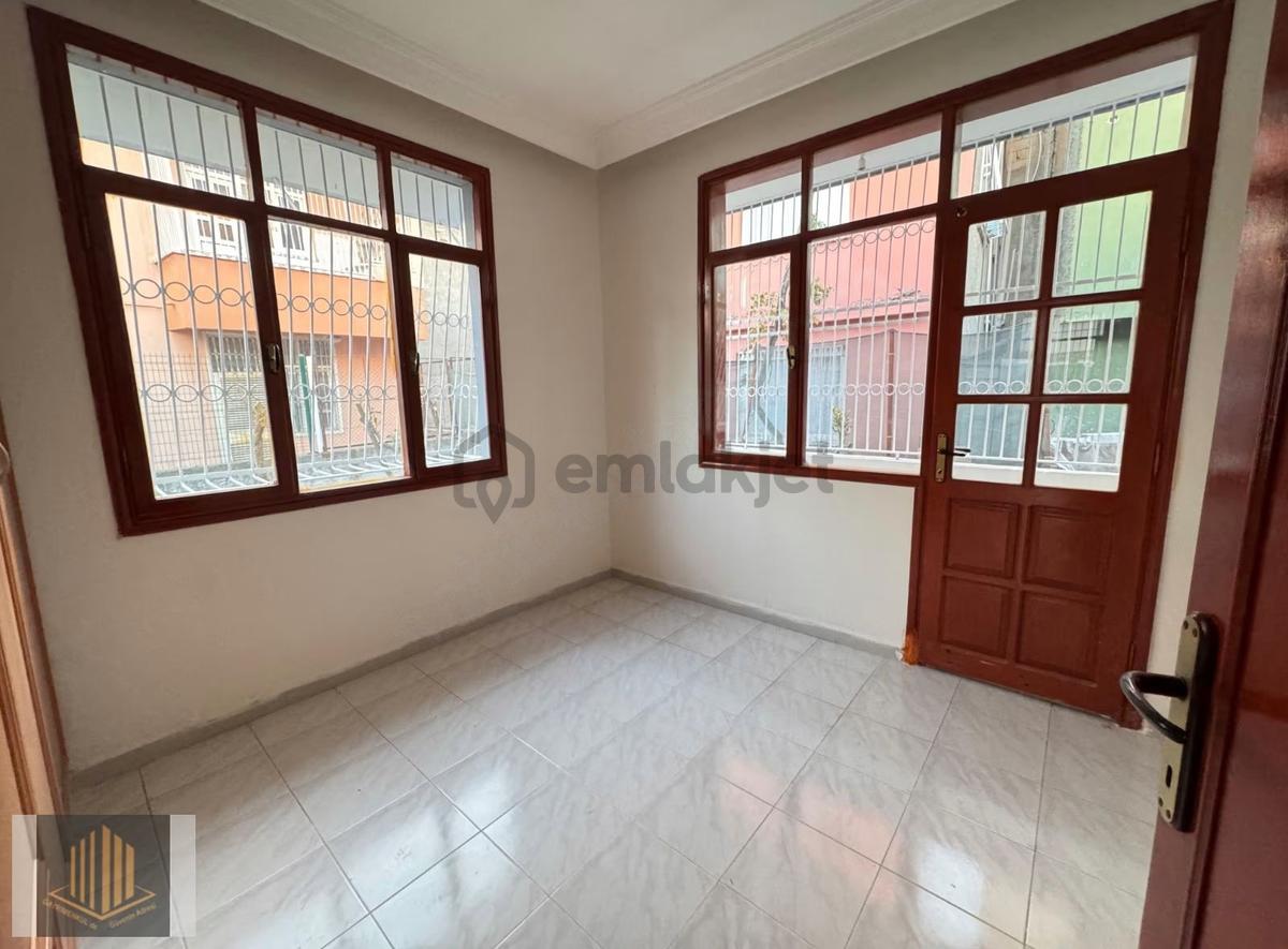 Sağlam'dan Barış Mahallesinde 4+1 Tek Katlı Kiralık Ev - 30