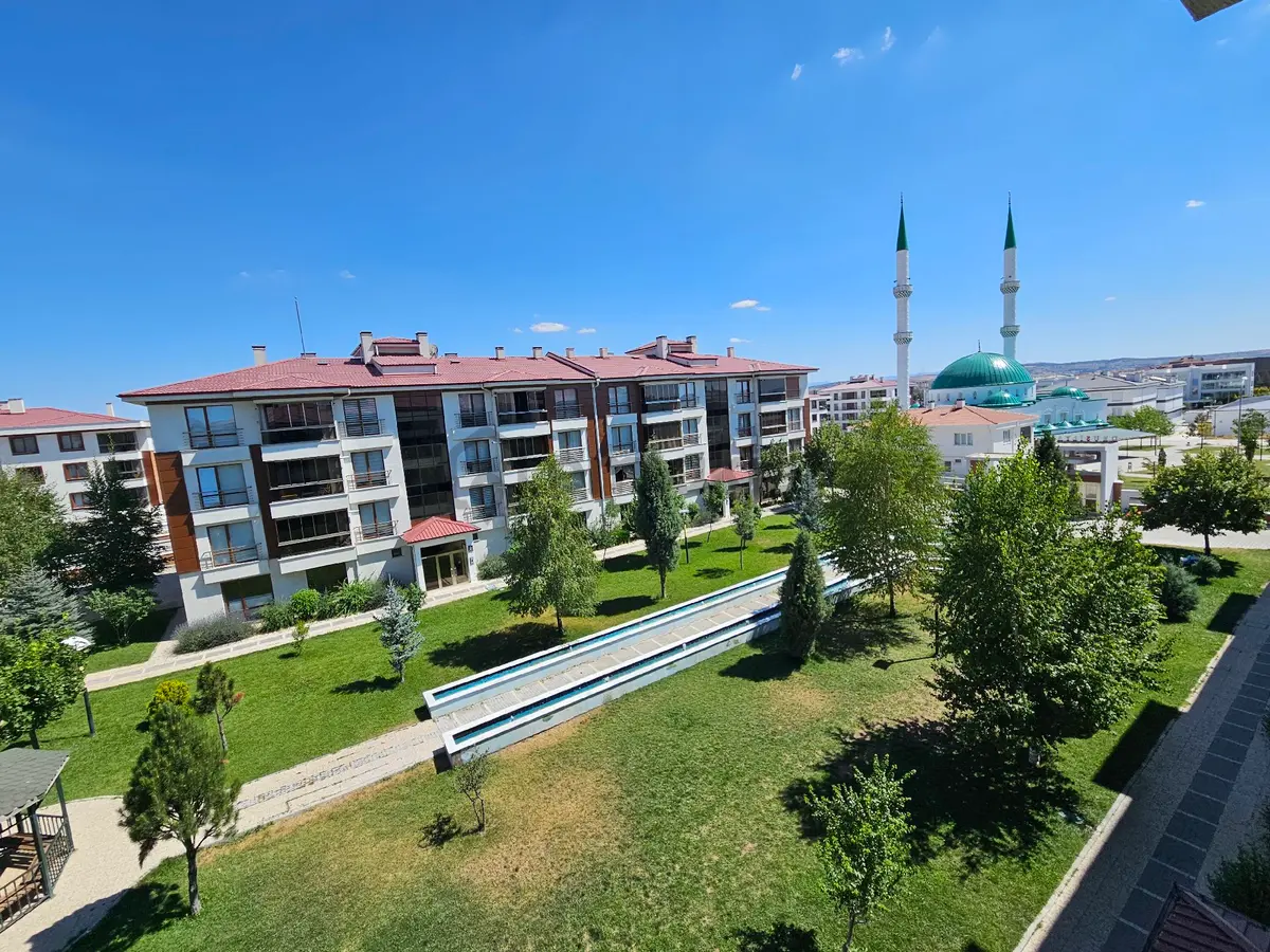 Sevgim'den Durusılya Sitesinde Satılık Lüks 3+1 Daire