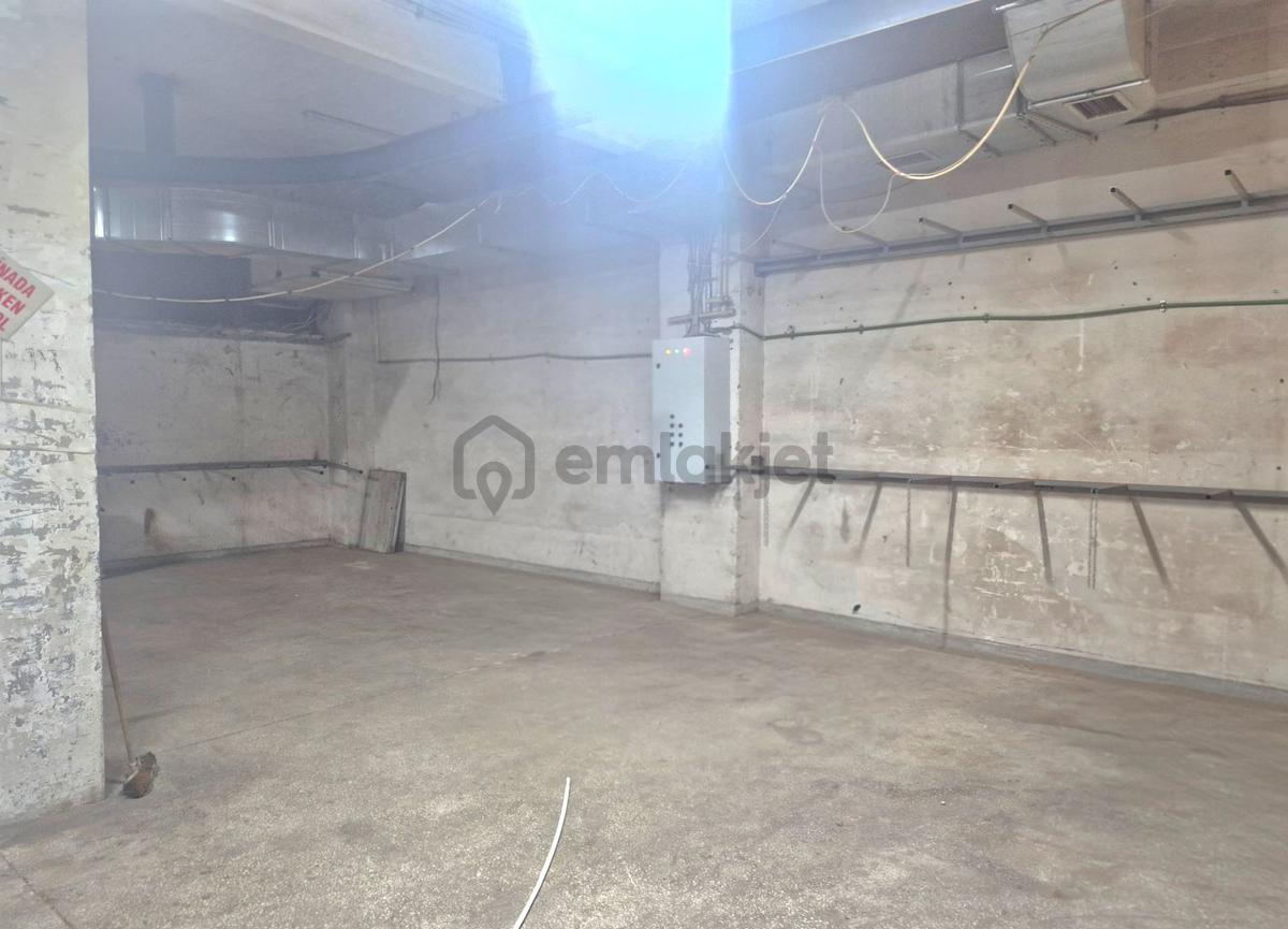 Molla Teamden Emintaş Davutpaşa 400 M² Satılık Düz Giriş Atölye - 14