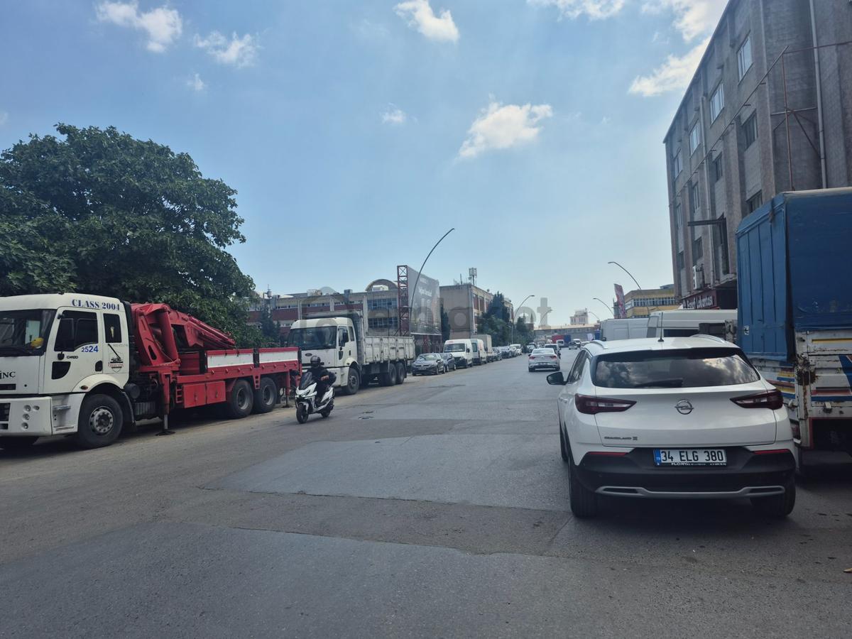 Molla Teamden Emintaş Davutpaşa 400 M² Satılık Düz Giriş Atölye - 34