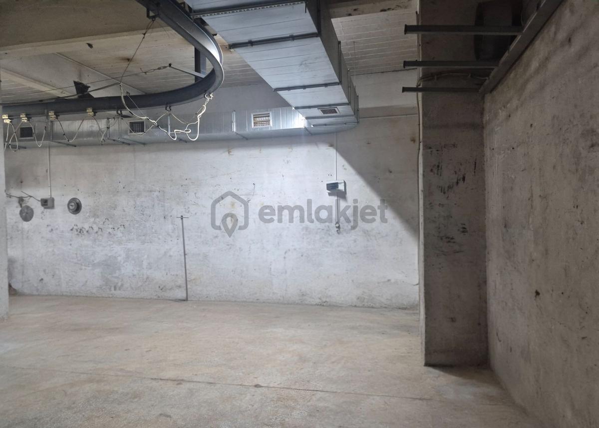 Molla Teamden Emintaş Davutpaşa 400 M² Satılık Düz Giriş Atölye - 16