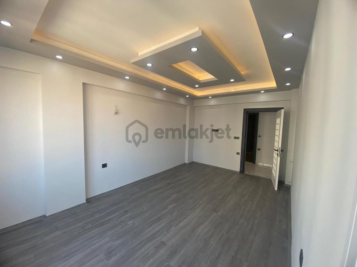 Aydın'dan Silifke Caddesinde 4+1 Fırsat Satılık Daire - 2