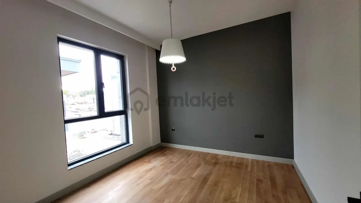 Bağlıca'da Site İçerisinde Otoparklı Satılık 5+1 Villa - 42