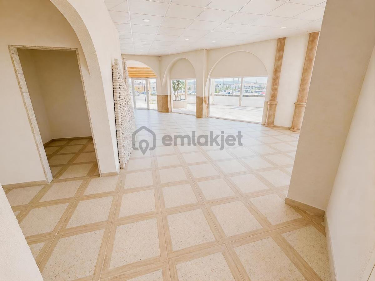 Tire'de Kafeler Caddesinde Devren Kiralık Dükkan - 15