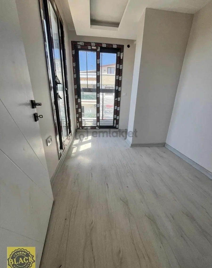 Güzelbahçe Yelki'de Kiralık 1+1 - 4
