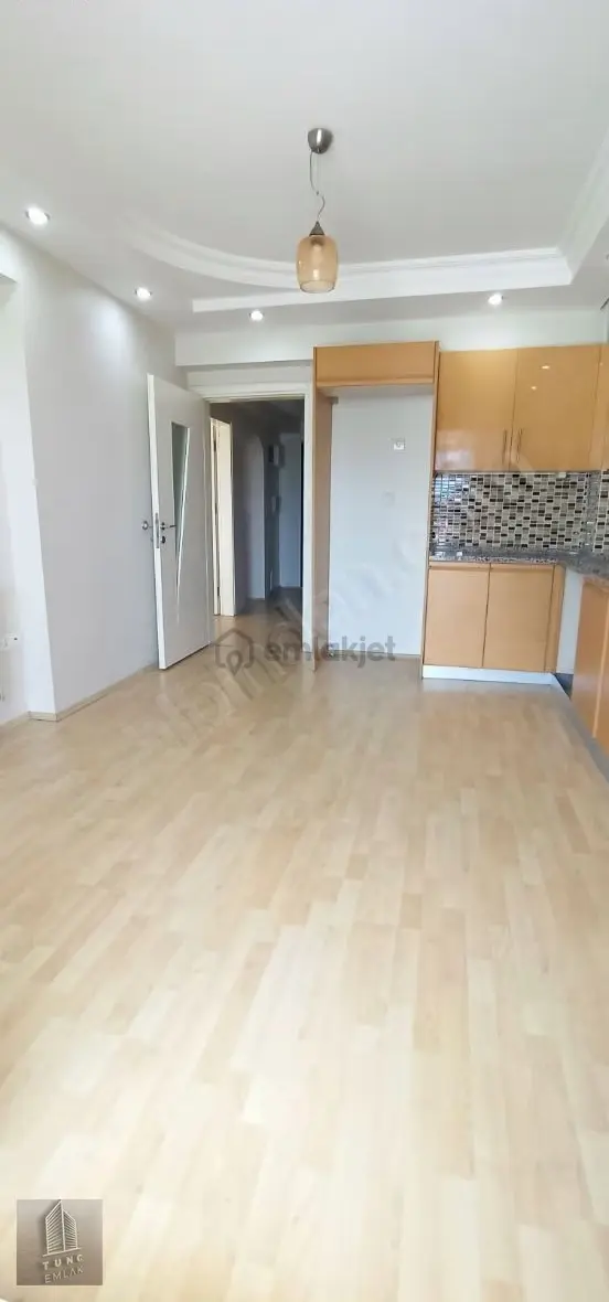 Servergazide Siteiçi 180m2 3+1 Arakat Kiralık Daire - 21